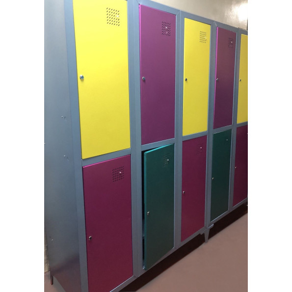 Шафа для одягу металева ШОМ-300/2/4 -
                                                        Фото 9