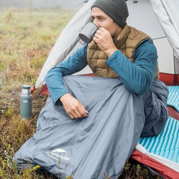 Спальник сверхлегкий Naturehike, (15°C), p-p XL, коричневый -
                                                        Фото 2