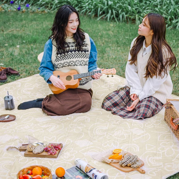 Килимок для пікніка Naturehike 240*200бежевий -
Фото 3 Килимок для пікніка Naturehike 240*200бежевий -
Фото 3