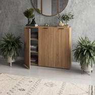 Комод-тумба на три дверцы с полками Дуб Сонома