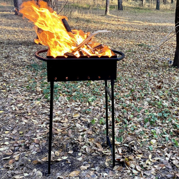 Мангал зварний на 6 шампурів 3 мм на знімних ніжках -
                                                        Фото 3
