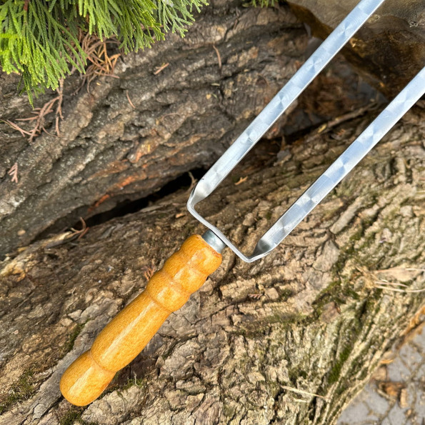 Шампур подвійний з дерев'яною ручкою 63 см світлий -
                                                        Фото 2