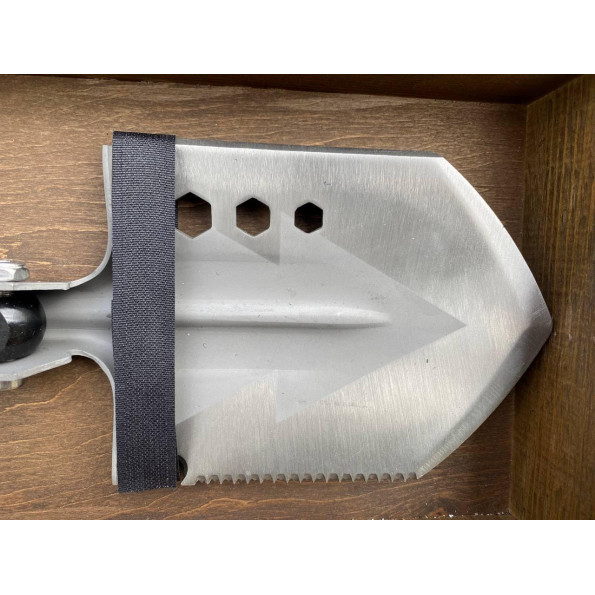 Набор ручной работы 6 шампуров с деревянной ручкой, огниво, лопата в деревянном кейсе -
                                                        Фото 3