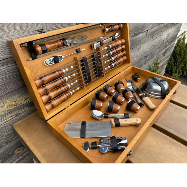 Набор ручной работы 8 шампуров, посуда, термометр для мяса в деревянном кейсе -
                                                        Фото 2