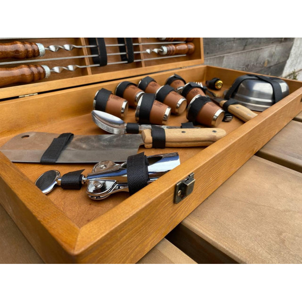 Набор ручной работы 8 шампуров, посуда, термометр для мяса в деревянном кейсе -
                                                        Фото 5