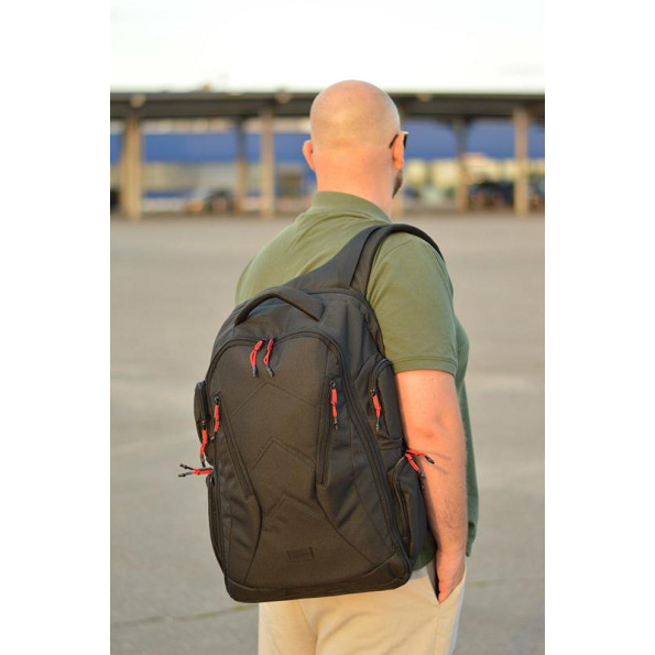 Рюкзак школьный черный 36 л с ортопедической спинкой -
                                                        Фото 10