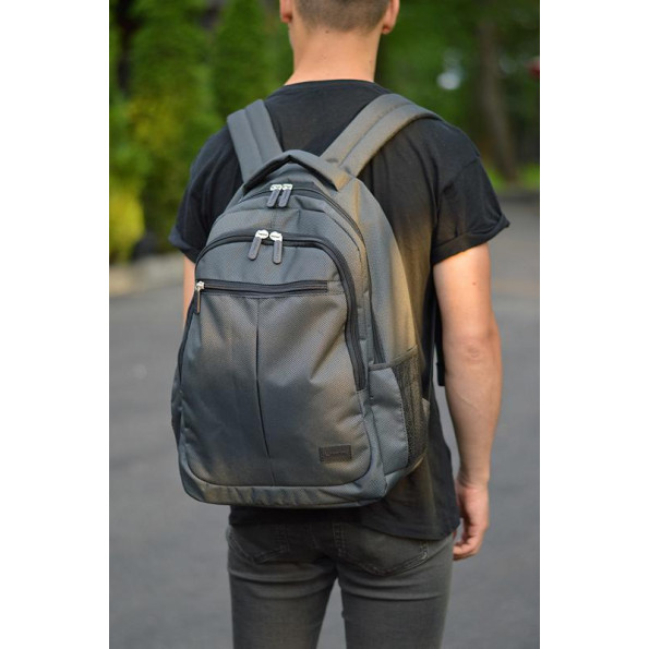 Рюкзак школьный черный на 32 л с ортопедической спинкой -
                                                        Фото 8