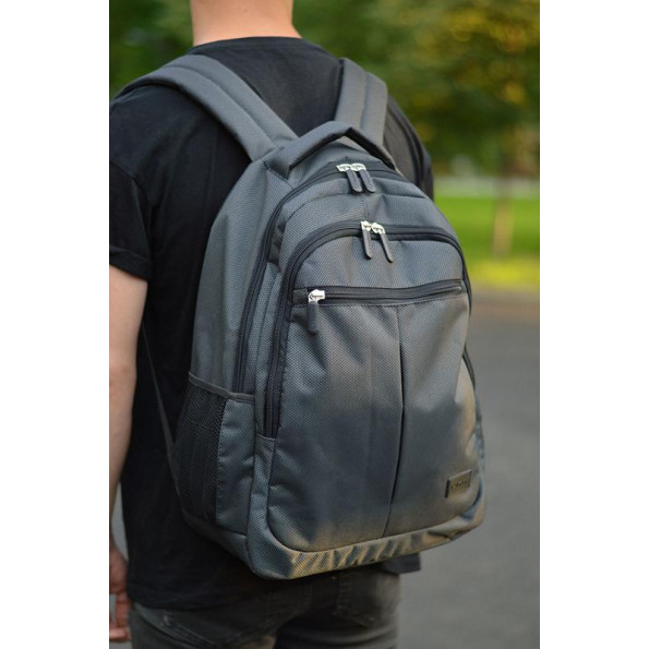 Рюкзак школьный черный на 32 л с ортопедической спинкой -
                                                        Фото 9