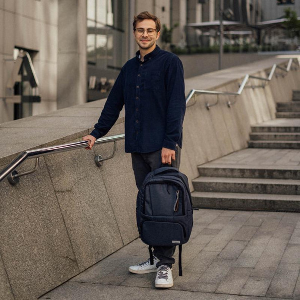 Рюкзак для ноутбука синий на 22 л унисекс с ортопедической спинкой 14