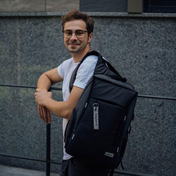 Рюкзак для ноутбука серый 17 л с ортопедической спинкой 14