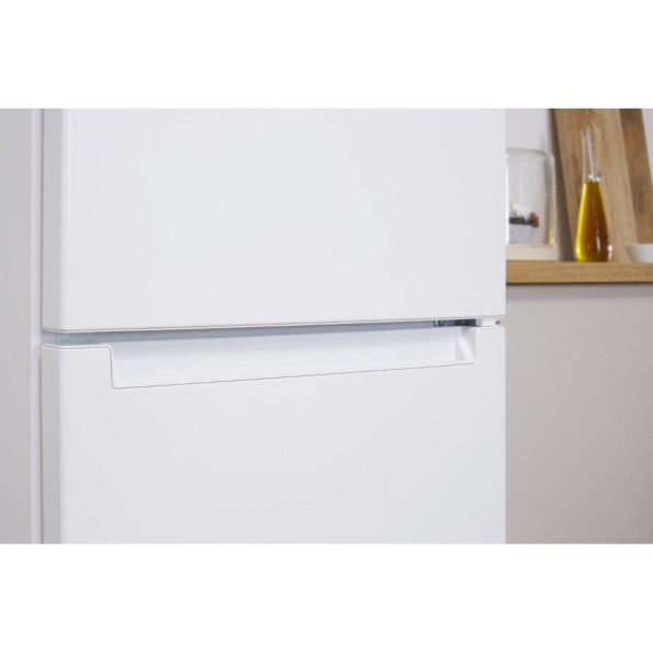 Холодильник Indesit DF4201W -
                                                        Фото 4