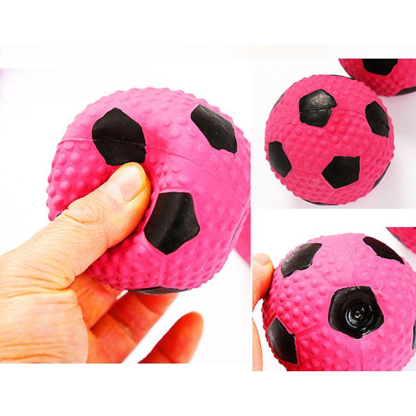 Іграшка для собак Футбольний м\'яч латексний з пищалкою, фіолетовий 8см  -
                                                        Фото 3