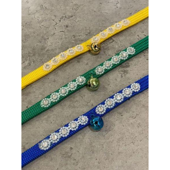 Ошейник для котов Smart way украшен камушками, с колокольчиком цветной Желтый -
Фото 2 Ошейник для котов Smart way украшен камушками, с колокольчиком цветной Желтый -
Фото 2