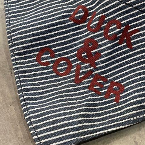 Ошейник-бандана для собак с нейлоновой затежкой, с надписью Duck & Cover, синего цвета -
Фото 2 Ошейник-бандана для собак с нейлоновой затежкой, с надписью Duck & Cover, синего цвета -
Фото 2