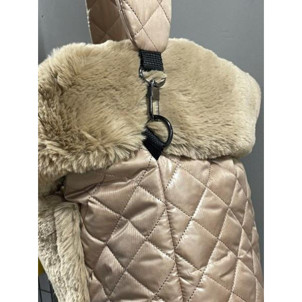 Сумка-перенесення для собак на плече MARALIS зимова, з кишенею бежева з бежевим хутром -
Фото 2 Сумка-перенесення для собак на плече MARALIS зимова, з кишенею бежева з бежевим хутром -
Фото 2