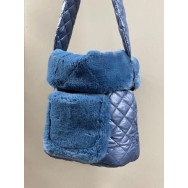 Сумка-перенесення для собак на плече MARALIS зимова, із зовнішньою кишенею синя із синім хутром 