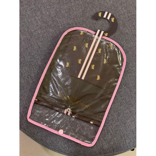 Комплект чохол для зберігання одягу собак з тремпілем Juicy Couture на змійці, коричневий 27х20 см
