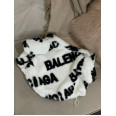 Брендова шуба для собак BALENCIAGA на змійці без капюшона з шовковою підкладкою, біла