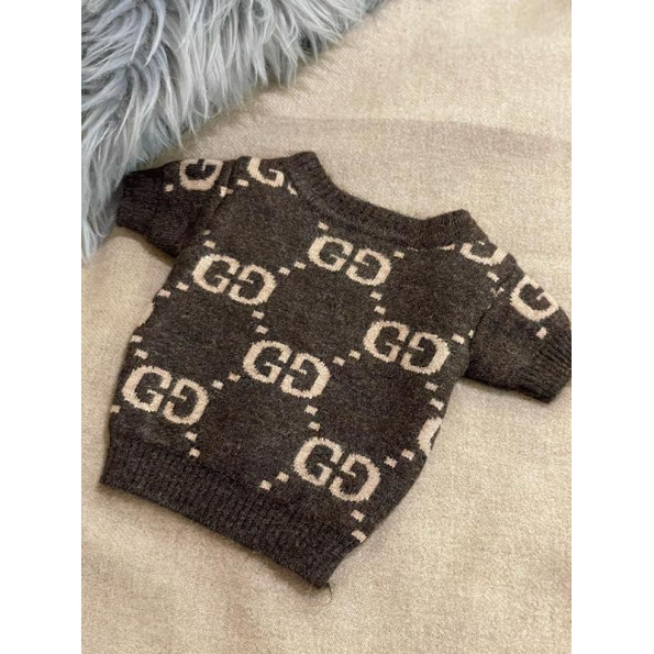 Брендова кофта для собак GUCCI на гудзиках з бежевими літерами, коричнева L -
                                                        Фото 3