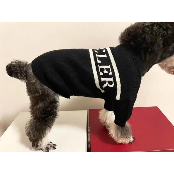 Брендовий светр для собак MONCLER з написом на спинці, чорний 2XL -
                                                        Фото 4