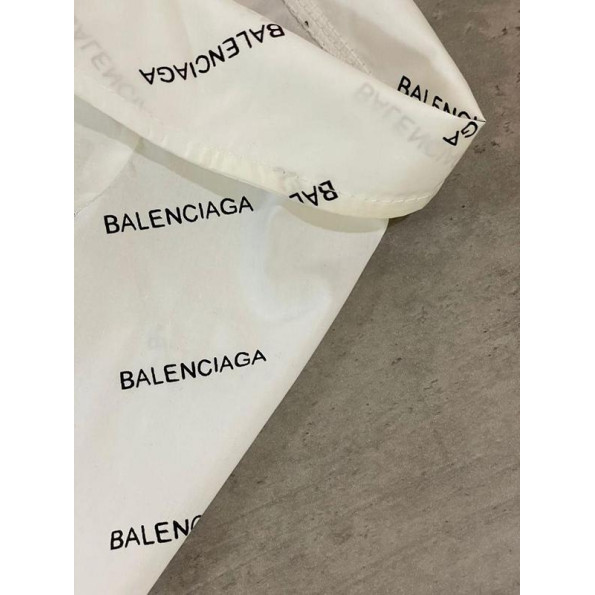 Брендовая рубашка для собак Balenciaga на пуговицах, хлопок белая 2XL -
                                                        Фото 4