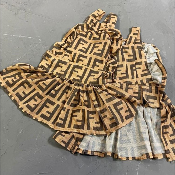 Брендовое летнее платье для собак Fendi шелковое на брительках, коричневое S -
                                                        Фото 2