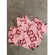 Брендовий дощовик для собак та котів GUCCI з капюшоном, із затяжками регулювання на руковах та животику, рожевий  -
                                                        Фото 1