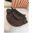 Зимняя куртка для собак FENDI на змейке с капюшоном коричневая S