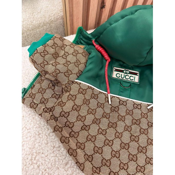 Брендова зимова куртка для собак GUCCI зі шнурками на каптурі, на змійці, з кільцем під нашийник, бежева -
                                                        Фото 2