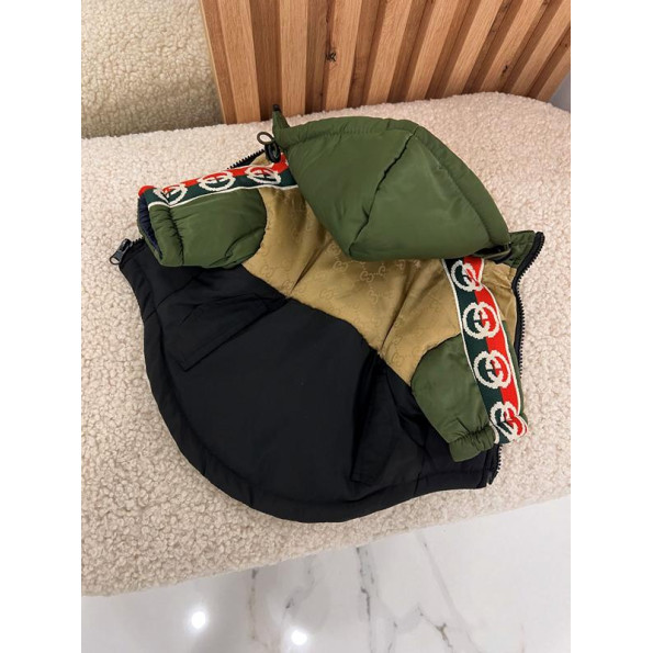 Зимова куртка для собак GUCCI з капюшоном на змійці зелена 2XL