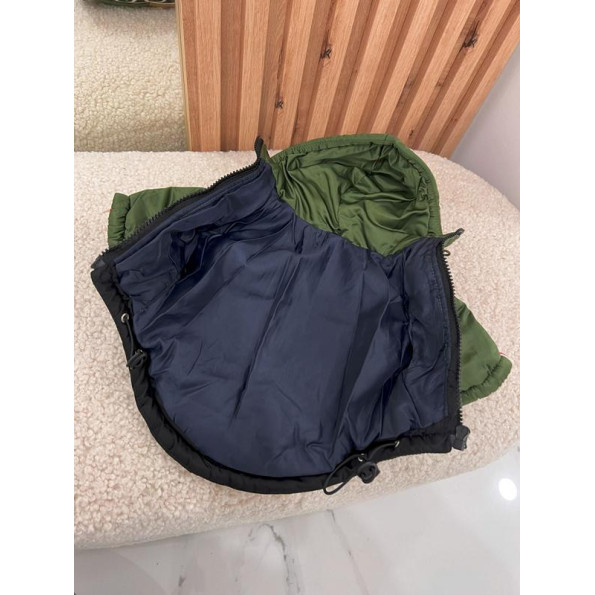 Зимова куртка для собак GUCCI з капюшоном на змійці зелена 2XL -
                                                        Фото 4