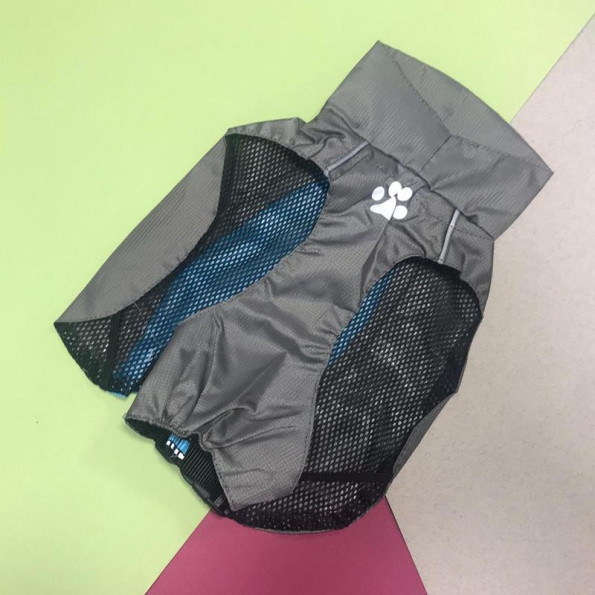 Дощовик для собак-накидка для собак Multibrand "Sport" блакитний -
                                                        Фото 3