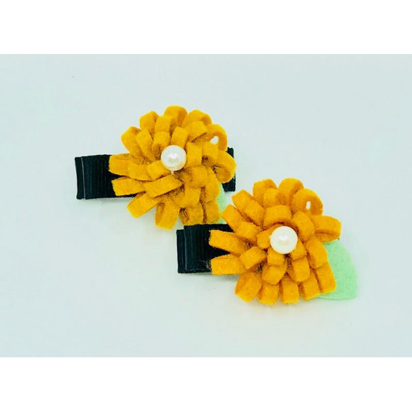 Шпилька для собак Handmade Flowers Vision Фетрова квітка з перлами, коричневий Шпилька для собак Handmade Flowers Vision Фетрова квітка з перлами, коричневий