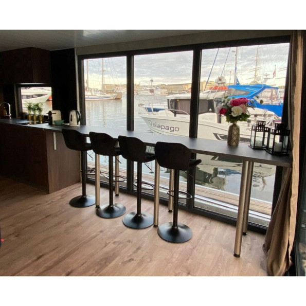 Барный стул со спинкой черный велюр с черным основанием -
                                                        Фото 9