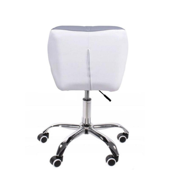 Кресло на колесах серо-белое -
                                                        Фото 5