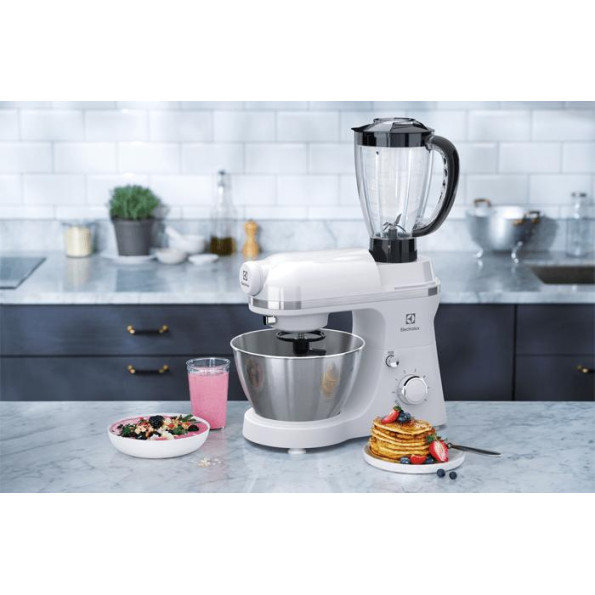 Кухонный комбайн Electrolux EKM 3710 -
                                                        Фото 4