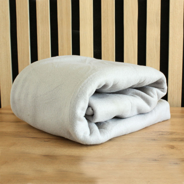 Плед флисовый серый 100х200 см -
                                                        Фото 2