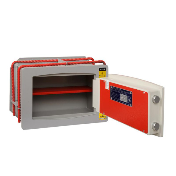 Встраеваемый сейф GRIFFON 2319K с ключевым замком -
                                                        Фото 2