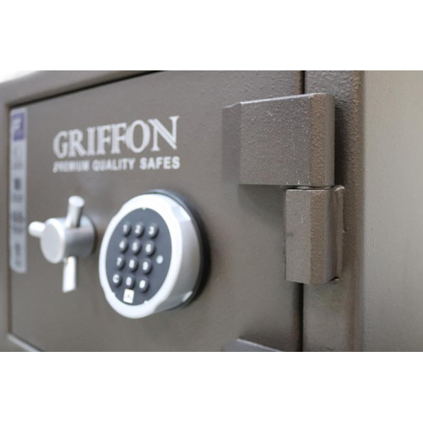 Сейф вогневзломостійкий GRIFFON 37E з електронним кодовим замком -
                                                        Фото 4