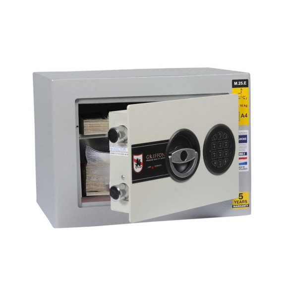 Сейф мебельный GRIFFON 25Е с электронным кодовым замком -
                                                        Фото 2