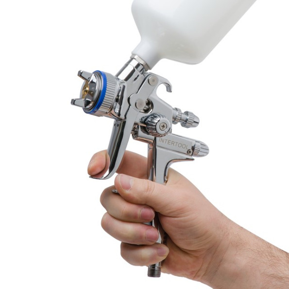 Краскопульт пневматический HVLP II профессиональный, форсунка 1.3мм, верхний пластиковый бачок 600 мл., 2бар INTERTOOL PT-0105 -
                                                        Фото 3