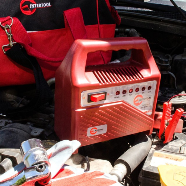 Пристрій зарядний для акумуляторів 6/12 В -
                                                        Фото 2