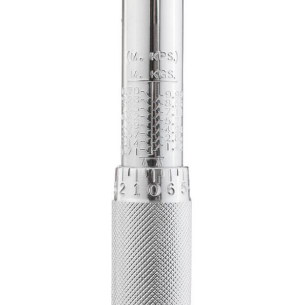 Динамометрический ключ 3/8