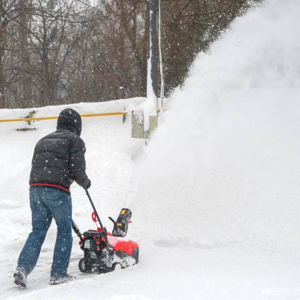 Снігоприбиральник бензиновий, 2.2 к.с./1.65 кВт, висота/ширина захвату 300/460 мм -
                                                        Фото 9