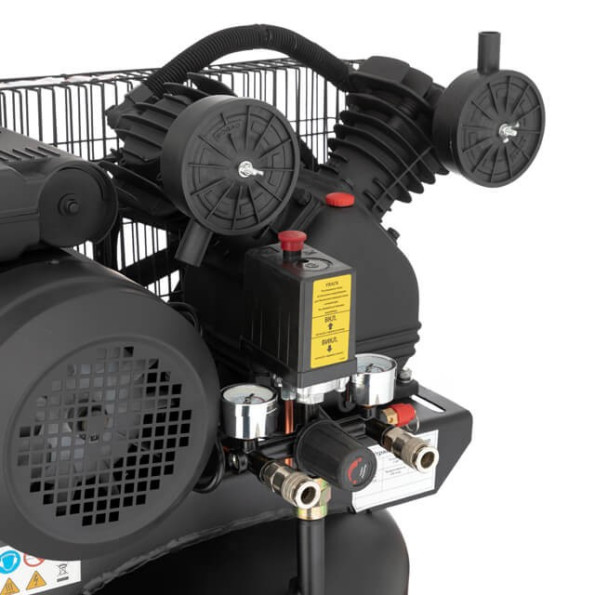 Компрессор 100 л, вертикальный, 3 кВт, 220 В, 10 атм, 500 л/мин, 2 цилиндра INTERTOOL PT-0017 -
Фото 5 Компрессор 100 л, вертикальный, 3 кВт, 220 В, 10 атм, 500 л/мин, 2 цилиндра INTERTOOL PT-0017 -
Фото 5