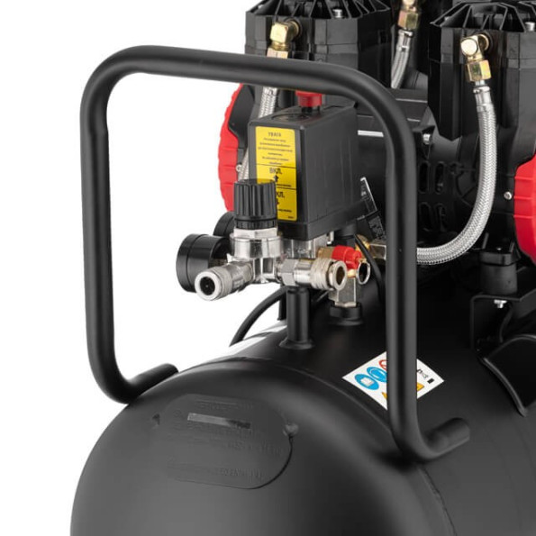 Компресор 50 л, 2x1.1 кВт, 220 В, 8aтм, 400 л/хвил, 2800 об/хв, безмасляний, 4 циліндра -
Фото 6 Компресор 50 л, 2x1.1 кВт, 220 В, 8aтм, 400 л/хвил, 2800 об/хв, безмасляний, 4 циліндра -
Фото 6