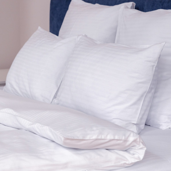 Простирадло SoundSleep готель сатин-страйп 240х260 см біле -
Фото 4 Простирадло SoundSleep готель сатин-страйп 240х260 см біле -
Фото 4