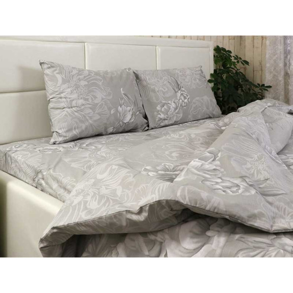 Комплект постельного белья семейный пр.220*240 бязь набивна 