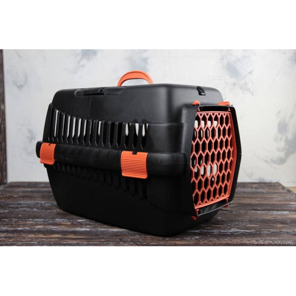 Переноска для животных черная пластик оранжевые двери 55х39х36 см о 8кг -
                                                        Фото 2
